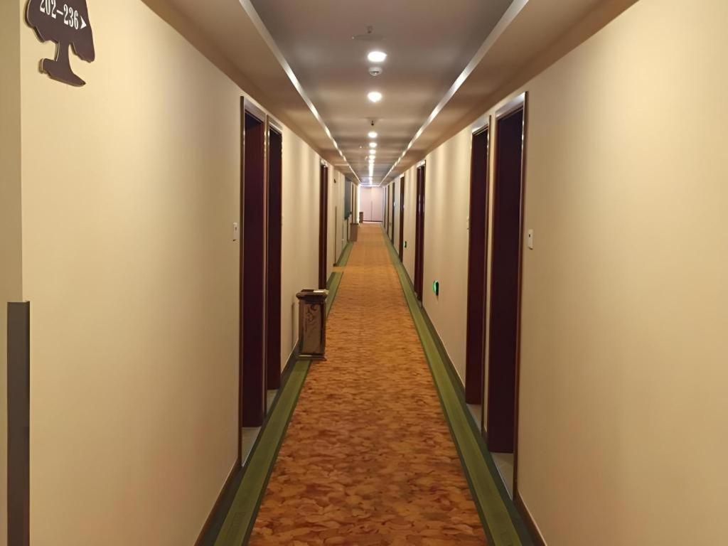 Greentree Inn Shanghai Sheshan National Tourist Resort Express Hotel Dış mekan fotoğraf